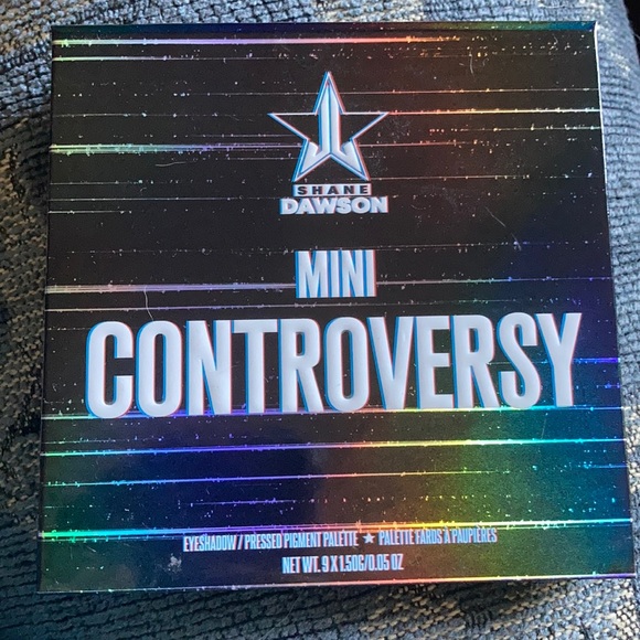 Jeffree star x Shane Dawson Mini Controversey - Picture 2 of 3